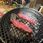 大衆肉酒場 こだわり米 匠 - 厳選希少部位3種、唸る美味しさ