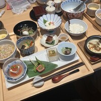 豆富料理と吟醸せいろ蒸し 八かく庵 大阪ステーションシティ店 - 