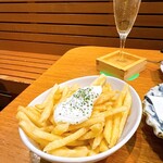 湘南バルはなたれ The Fish and Oysters - 