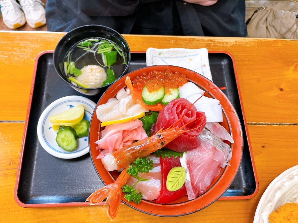 まる よ 太 海 店