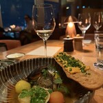 ザ タヴァン グリル＆ラウンジ - 