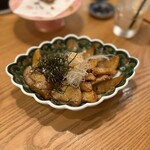 炉端ト酒 舌心 - イカ肝バターポテト