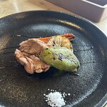 nouniyell - 主菜是猪肉。