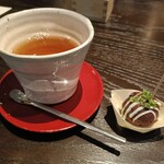 ラ・ボンヌターブル - 