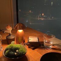 ザ タヴァン グリル＆ラウンジ - 