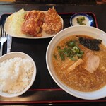 ラーメンはっちゃき - 料理写真: