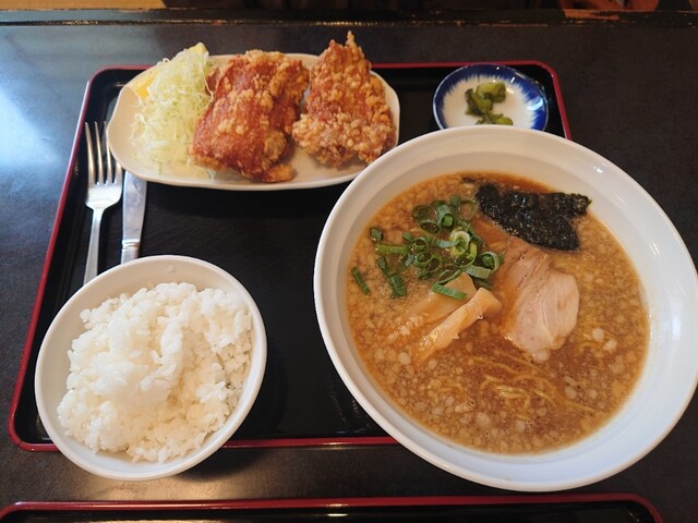 ラーメンはっちゃき 長野店 - 附属中学前/ラーメン | 食べログ