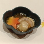 すし道 冨座 - もずくと帆立の旨煮