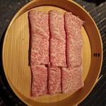 瀬里奈 - 埼玉県産の特選牛A5リブロースのしゃぶしゃぶ肉・その3です。