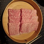 瀬里奈 - 埼玉県産の特選牛A5リブロースのしゃぶしゃぶ肉・その2です。