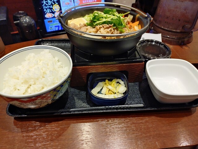 Yoshinoya Hankyu Ibaraki Shi Eki Mae Ten photo 3