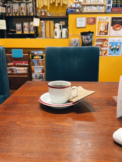 STILL THINKING COFFEE photo 2