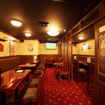 BRITISH PUB QUARTERS - 