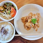 インソムニア - 油淋鶏セット