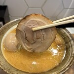 自家製麺 らーめん工房 縁 - 焼豚