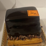 フレデリック カッセル 銀座三越店 - タングラム