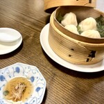 マダム紅蘭 - 小籠包