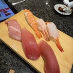 沼津魚がし鮨 流れ鮨 - 