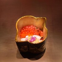 わたなべ - 根三つ葉のお浸し、新物のいくら、噴火湾毛ガニ、うに