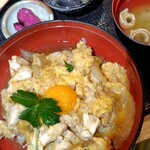 うなぎ 親子丼 焼き鳥 うな鶏酒場 - 