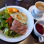 カフェ・ダイニング・クロッカス - 