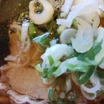 三吉軒 - チャーシューもうまい