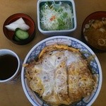 かつグルメ - 2014.11再訪　カツ丼ランチ（480円税抜き）