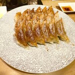 北新地ぎょうざ家 本店 - 