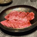 牛に金棒 - 肩さんかく・ランプ