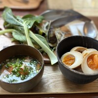 ターンテーブル - 