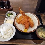 巣鴨ときわ食堂 - 