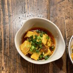 隙間カレー - 炙り厚揚のアチャール