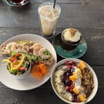 Bottle Palm Garden - 