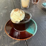 Bottle Palm Garden - 