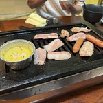 不器用に生きた軌跡の果てに - 豚トロ、せせり、ウインナー