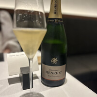 レーヌ デ プレ - 