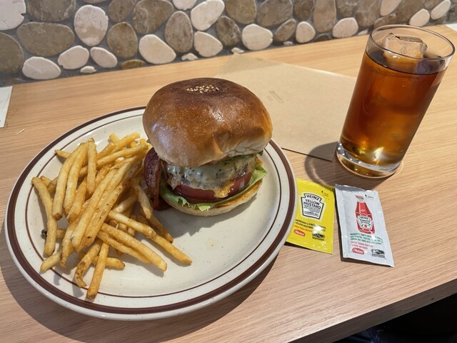Olu Burger Kyoto/Umekoji