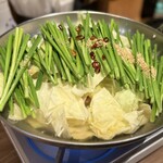 もつきむ - 【メイン】
      ・博多塩もつ鍋