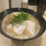 麺屋 K - 鶏×魚ラーメン