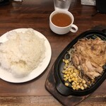 ステーキのくいしんぼ - 料理写真: