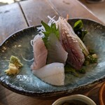 荒川屋ダイニングバ－サンドフィッシュ - 