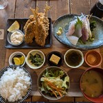 荒川屋ダイニングバ－サンドフィッシュ - 