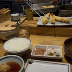 揚げたて天ぷら定食 まきの - 