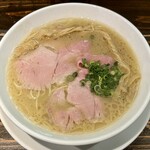 ちゃんす軒 - ラーメン、特上メンマトッピング。（880+150）円