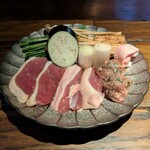 Na Camo guro - 鴨すき焼き