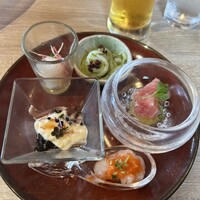 スミレオオサカ - 