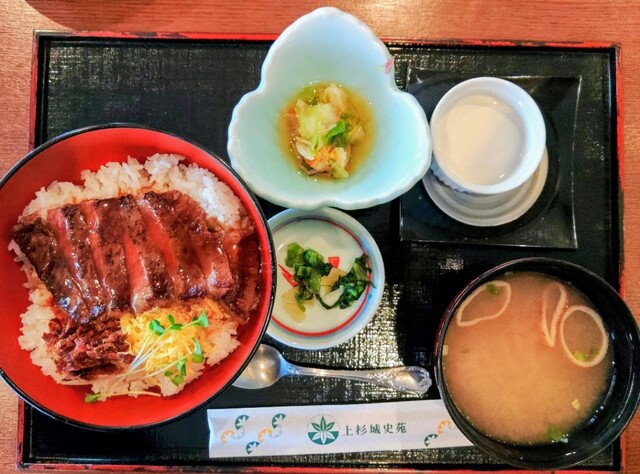 米沢牛レストラン アビシス（Abcys） 南米沢で極上ステーキを堪能 &ndash; 予約必須