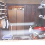 そば繁 - 入口側フロア　蕎麦うち処