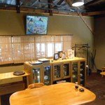 そば繁 - 奥のフロア