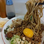 ハイパーファットン - 味噌まぜそば。濃厚で美味しい。